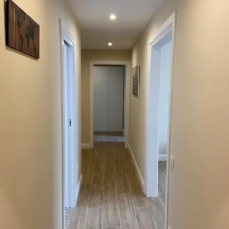 Rius33 - Huge & Spacious In Montjuic Apartment Barcelona